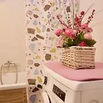 Gaga - Sea View Apartman *