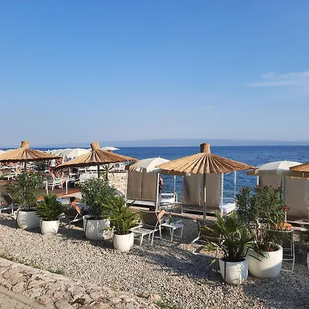 Gaga - Sea View Apartman *